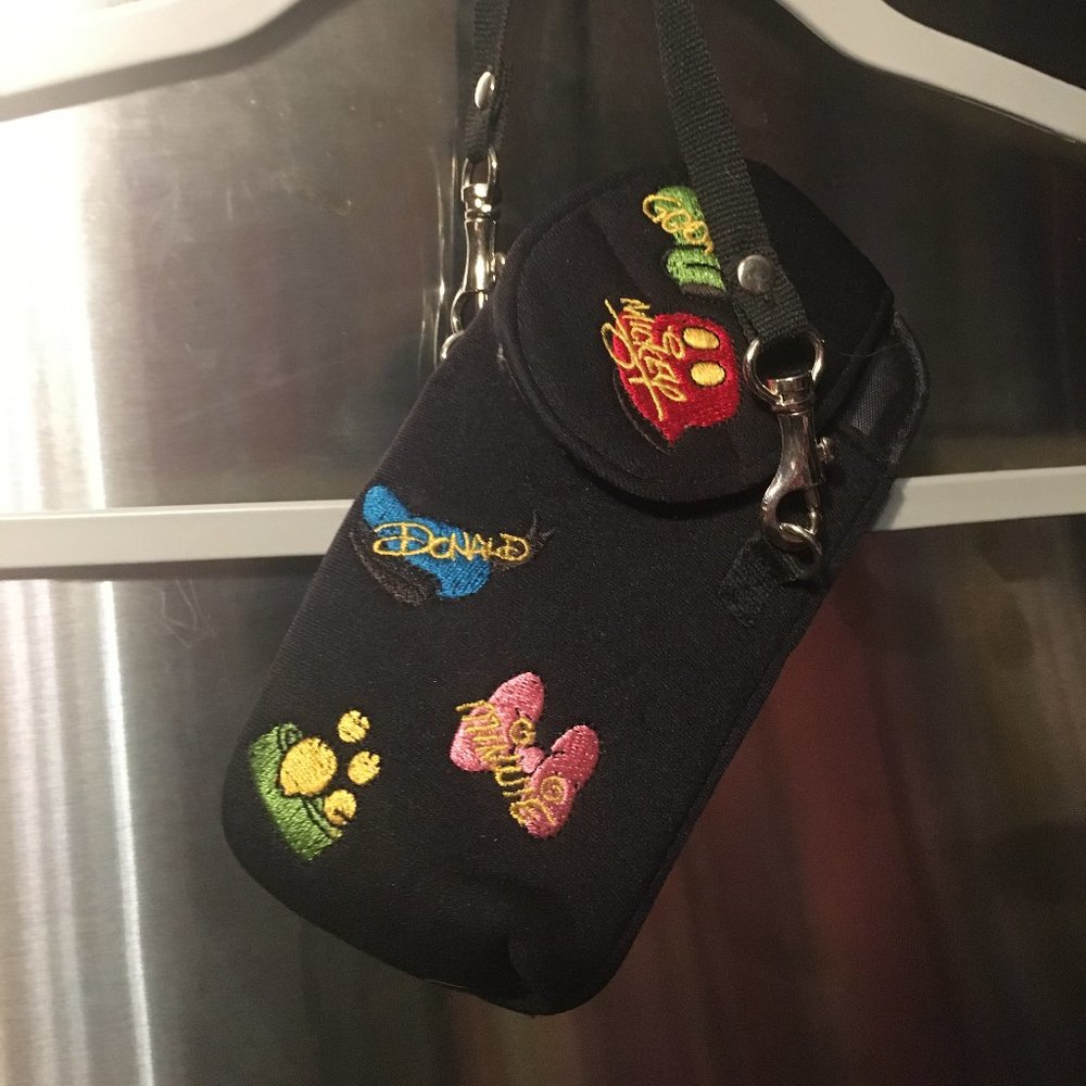 Vintage Disney Cellphone Holster Bag 294 $13 FIRM 🎉
